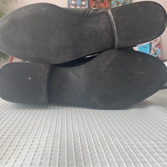 MK black boots size 7M - Picture 2 of 5
